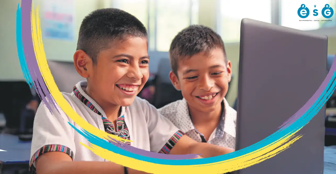 Los niños guatemaltecos con acceso a tecnología cambian el destino del país