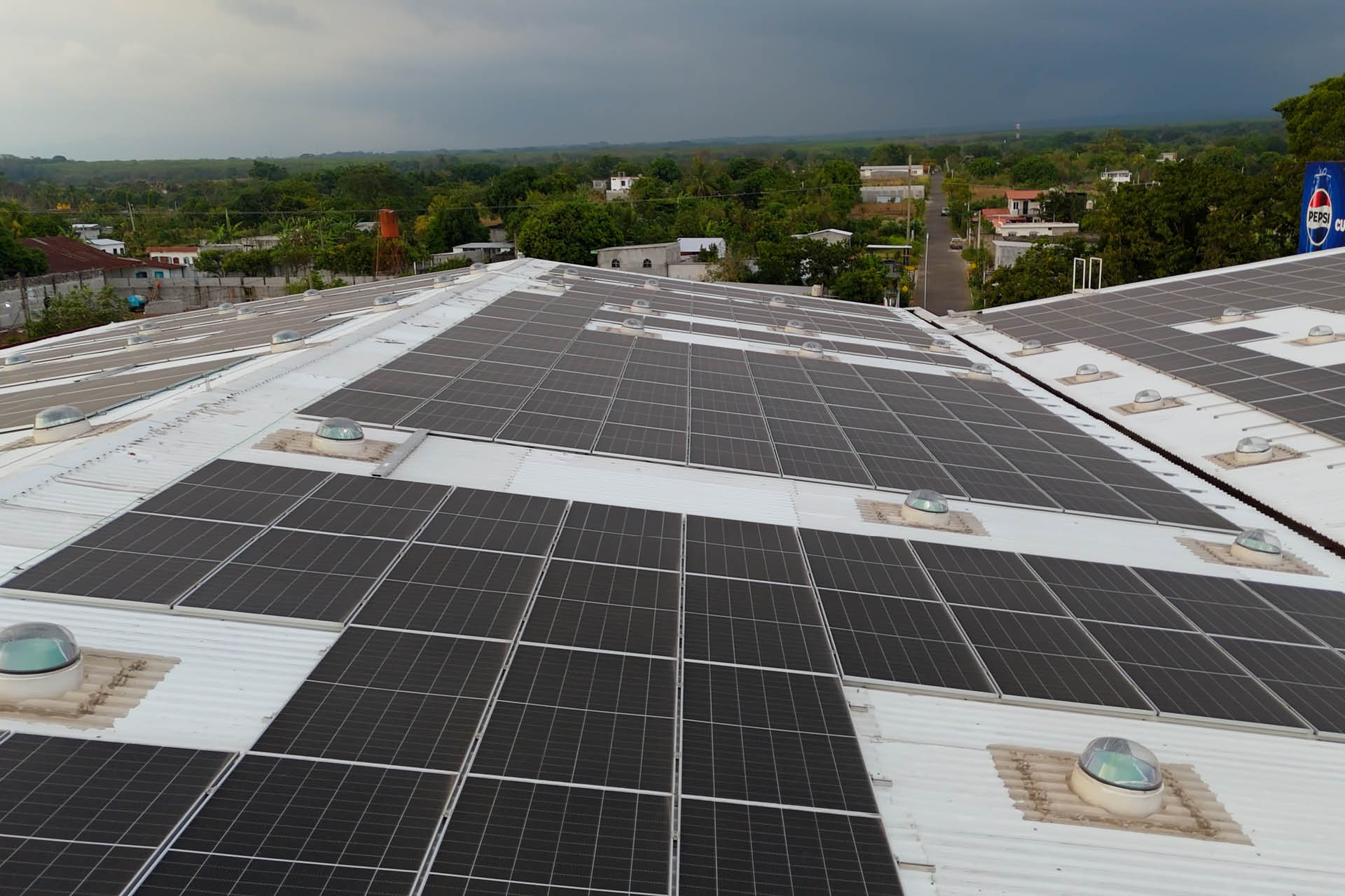 Cbc opera en un 100% con energía renovable a nivel regional